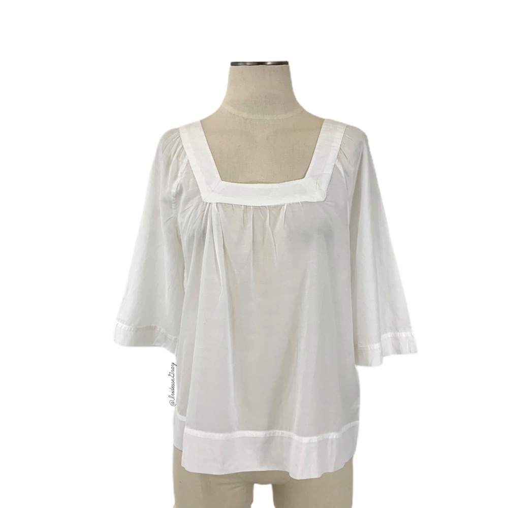 Gap- White Square Neck Blouse Size Large